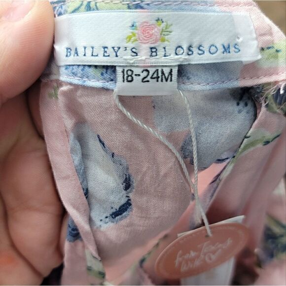NWT- BAILEY'S BLOSSOMS Dress - Picture 9 of 9